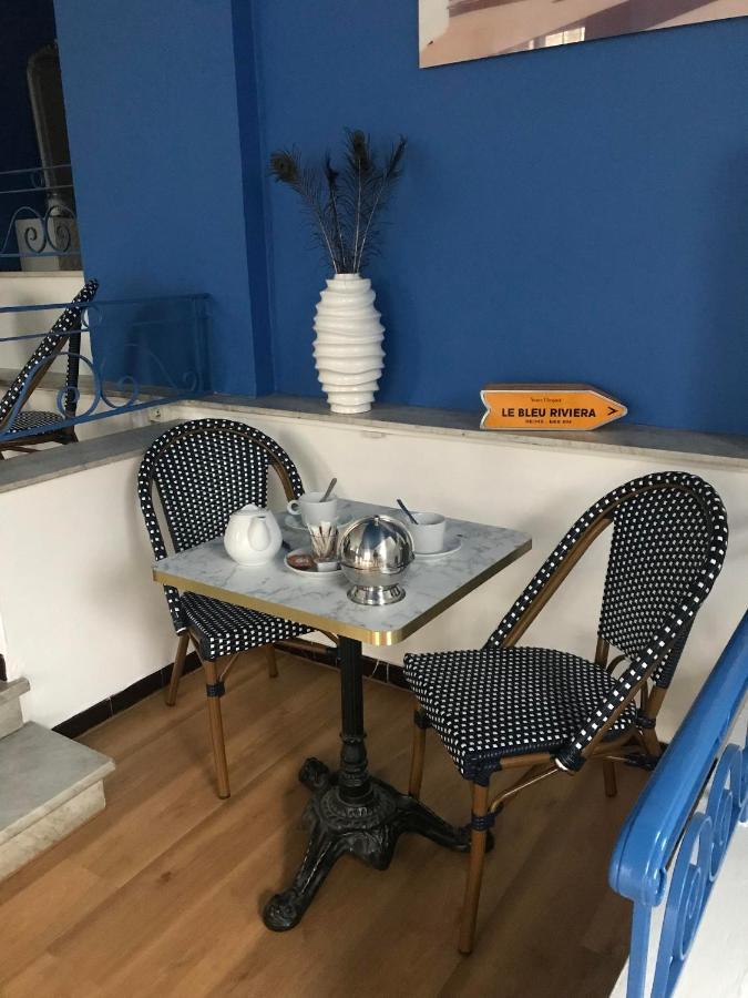Hotel Bleu Riviera Cagnes-sur-Mer Buitenkant foto