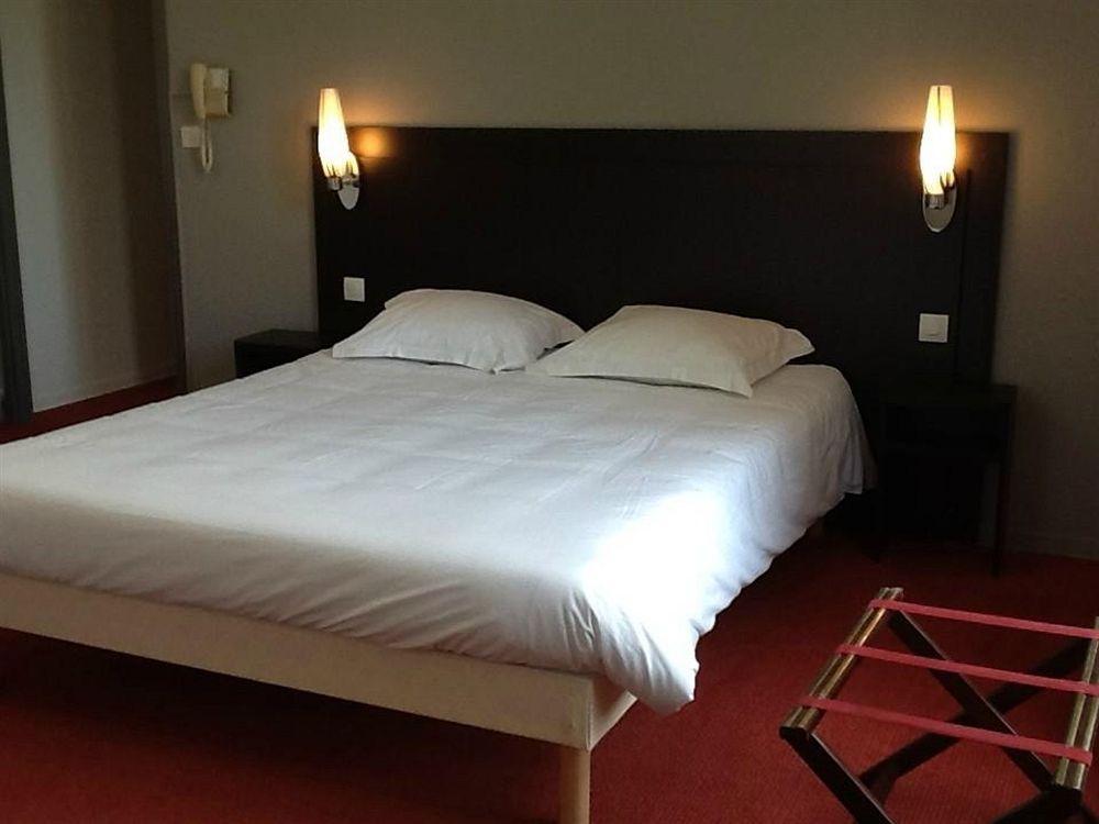 Hotel Bleu Riviera Cagnes-sur-Mer Buitenkant foto