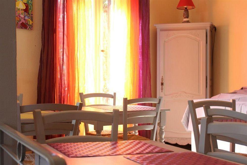 Hotel Bleu Riviera Cagnes-sur-Mer Buitenkant foto
