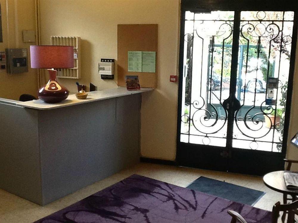 Hotel Bleu Riviera Cagnes-sur-Mer Buitenkant foto