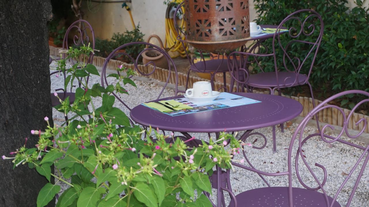Hotel Bleu Riviera Cagnes-sur-Mer Buitenkant foto