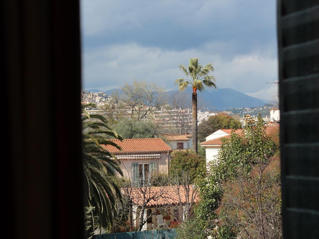 Hotel Bleu Riviera Cagnes-sur-Mer Buitenkant foto