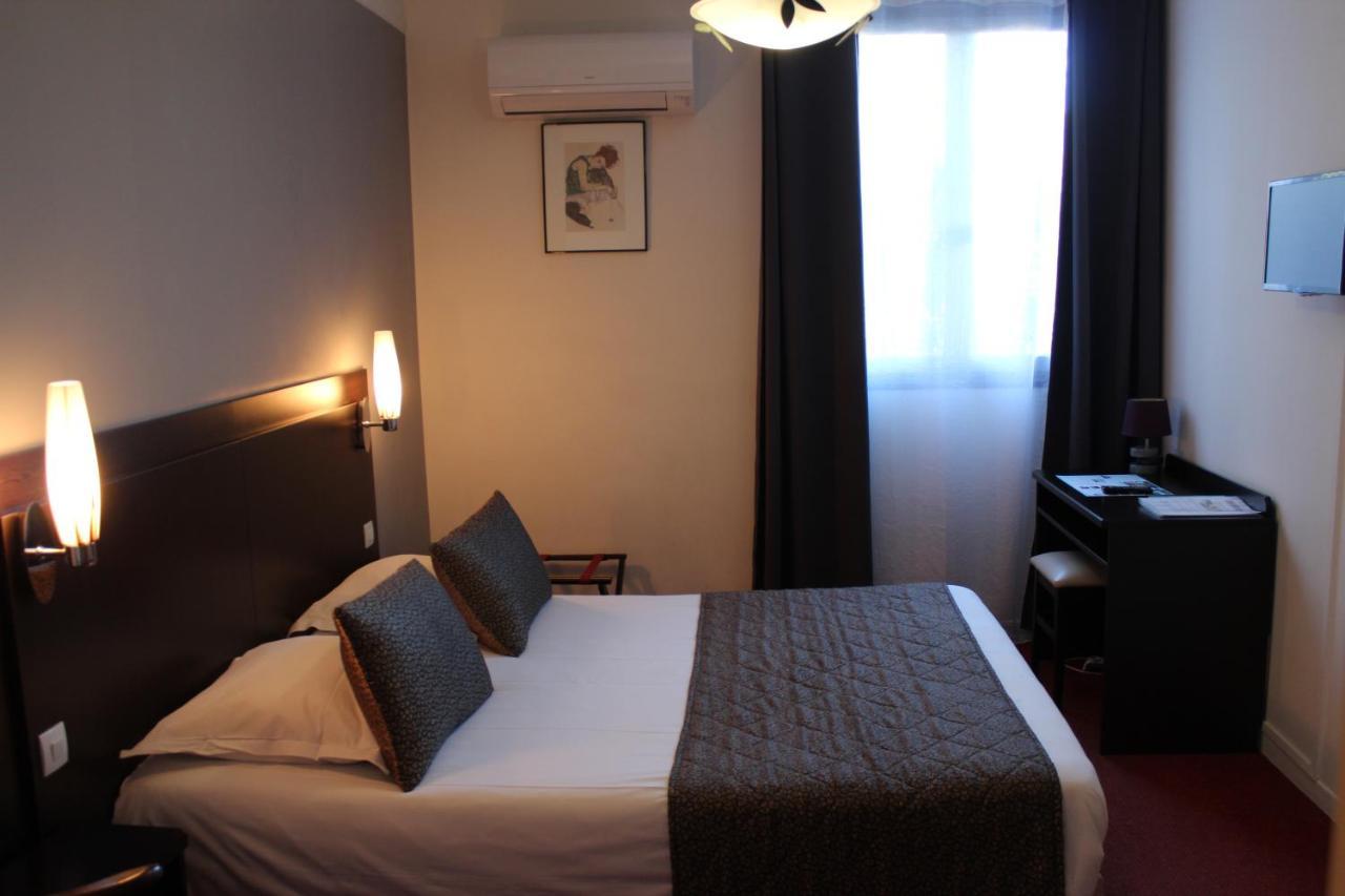 Hotel Bleu Riviera Cagnes-sur-Mer Buitenkant foto